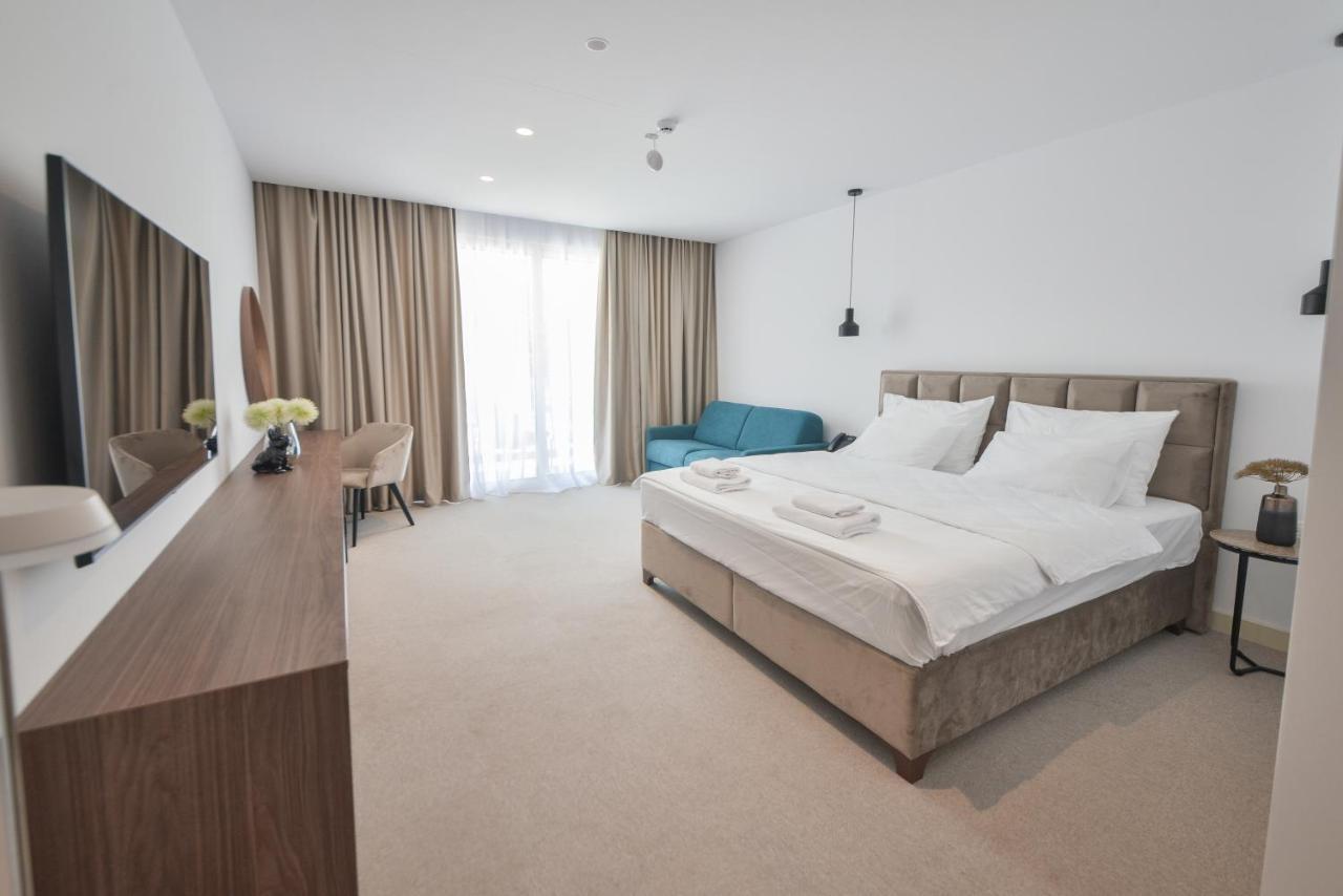 Hotel Riva Будва Екстер'єр фото